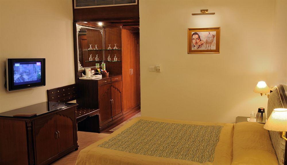 Hotel Maharaja Regency Ludhiana Zewnętrze zdjęcie