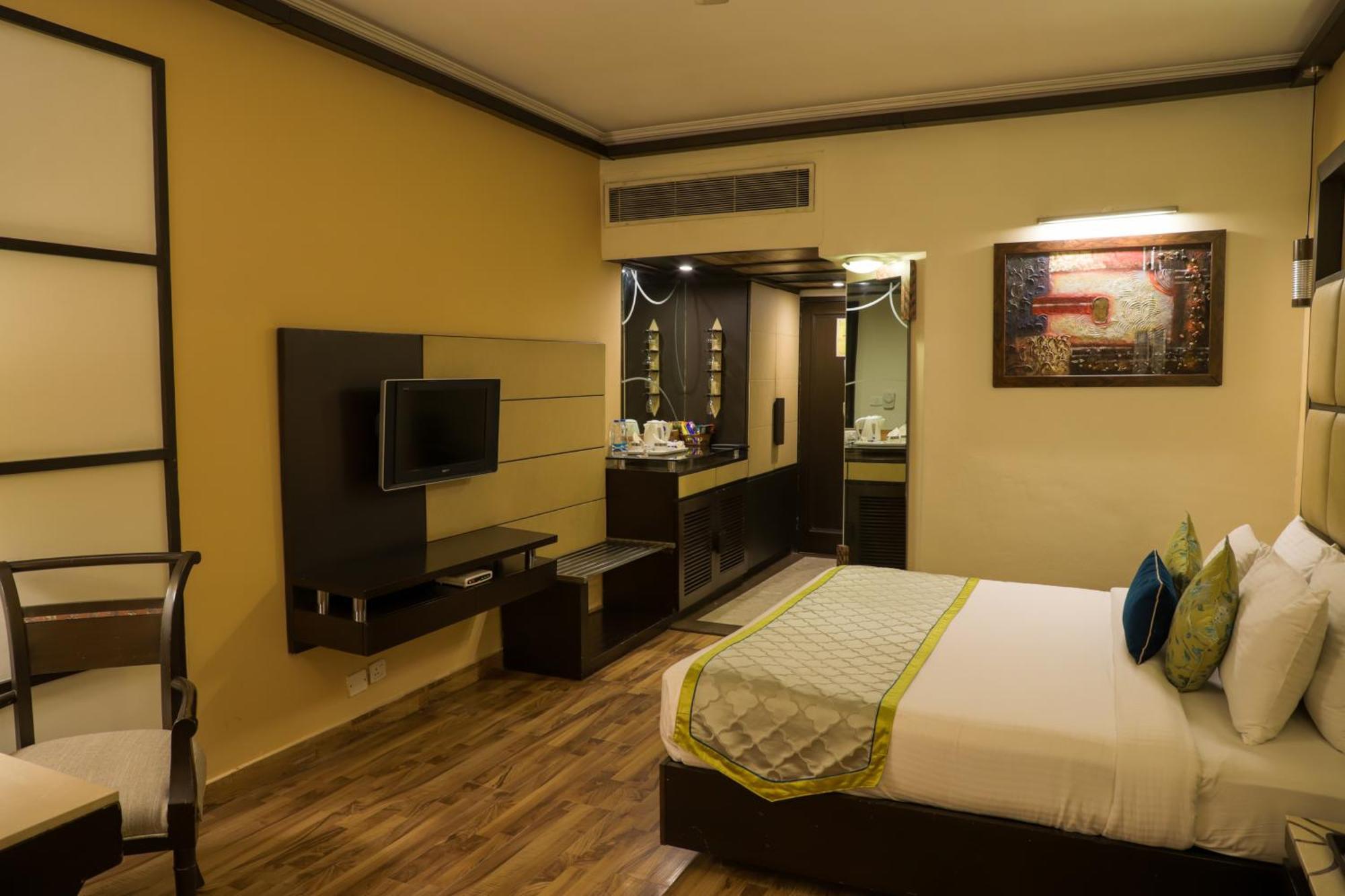 Hotel Maharaja Regency Ludhiana Zewnętrze zdjęcie