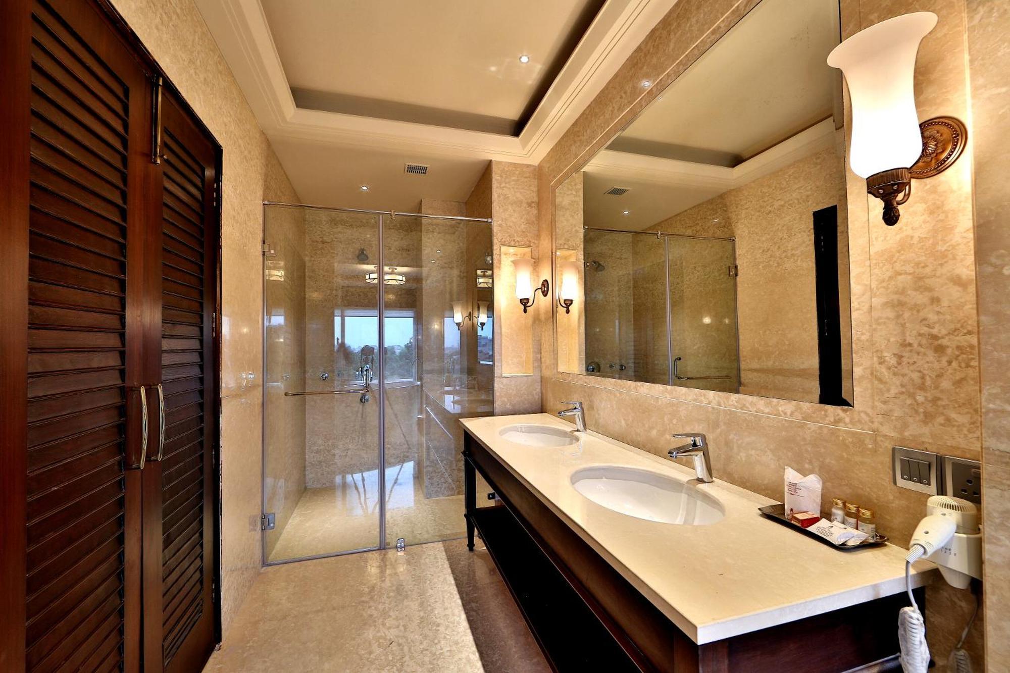Hotel Maharaja Regency Ludhiana Zewnętrze zdjęcie