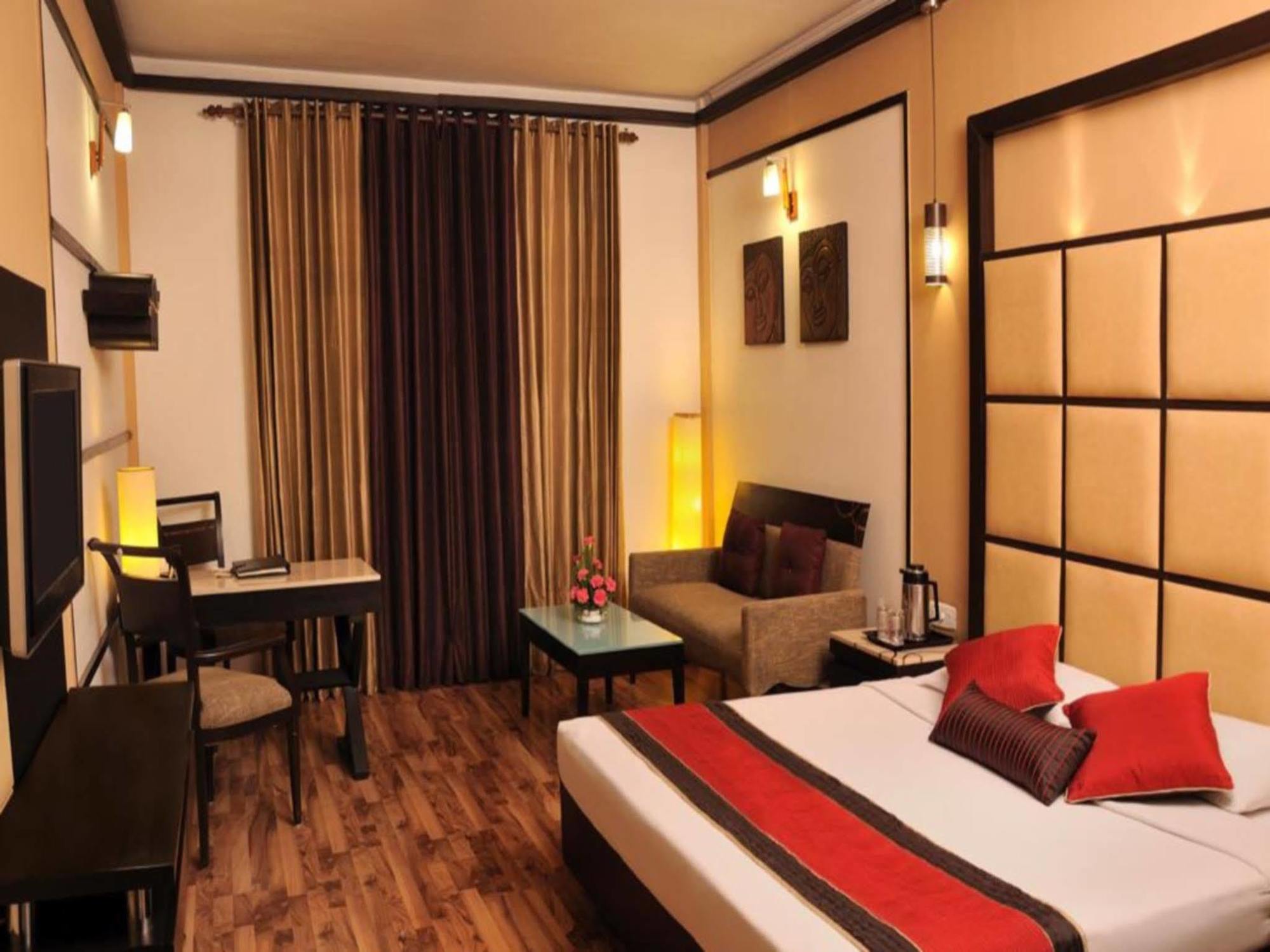 Hotel Maharaja Regency Ludhiana Zewnętrze zdjęcie